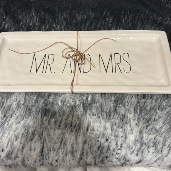 Pier1 Imports Mr and Mrs Serving Platter - Picture 1 of 5